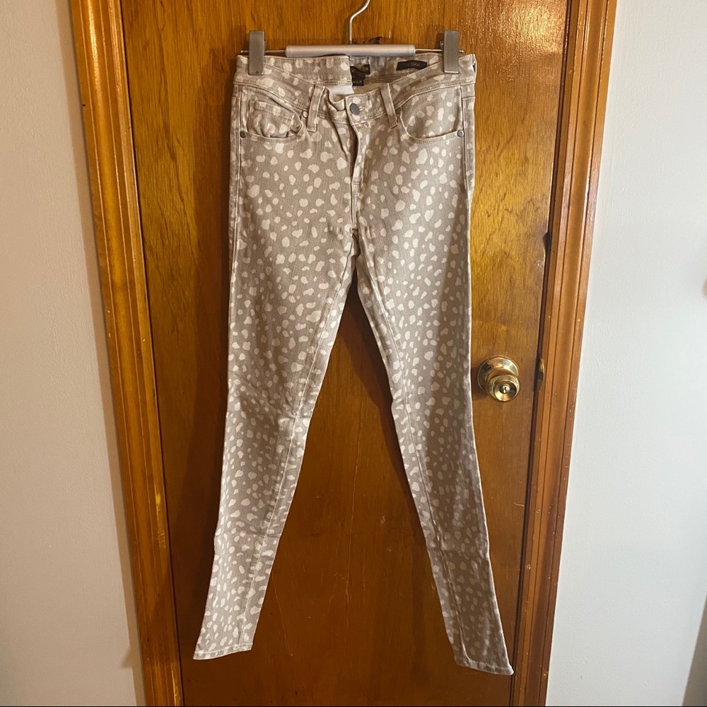 Genetic denim w/ cheetah print jeans!